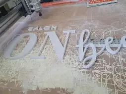 serviço de corte a laser