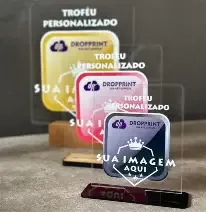 trofeu em acrilico com led